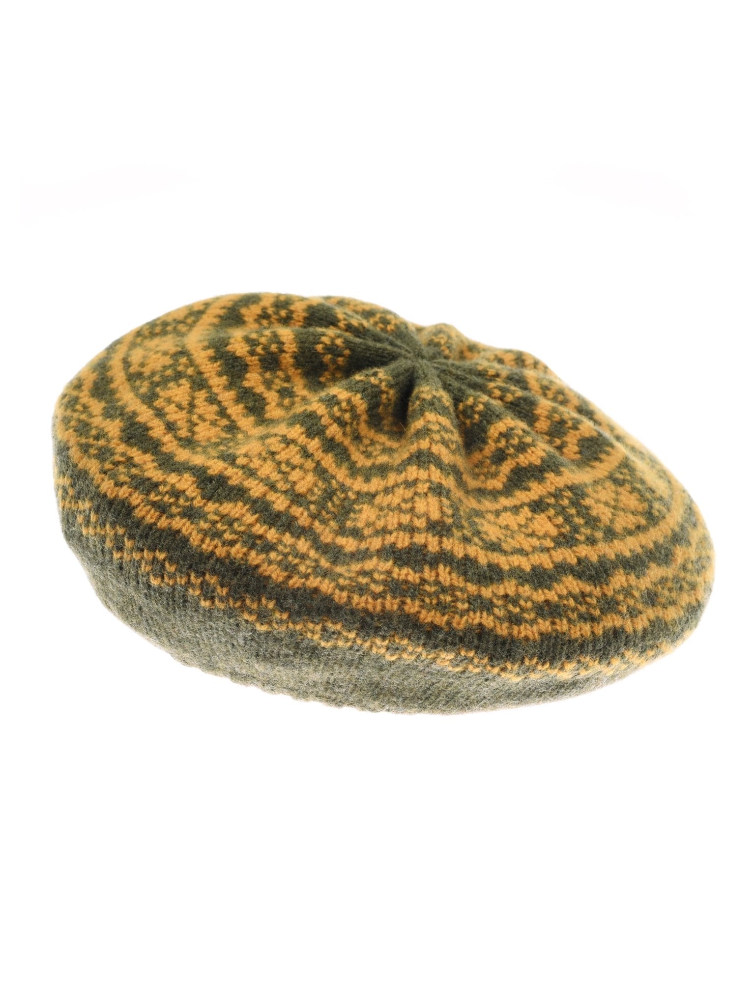 The Campbell's of Beauly 2 Colour Fairisle Beret, in Loden, is crafted from soft lambswool and shown against a plain white background.